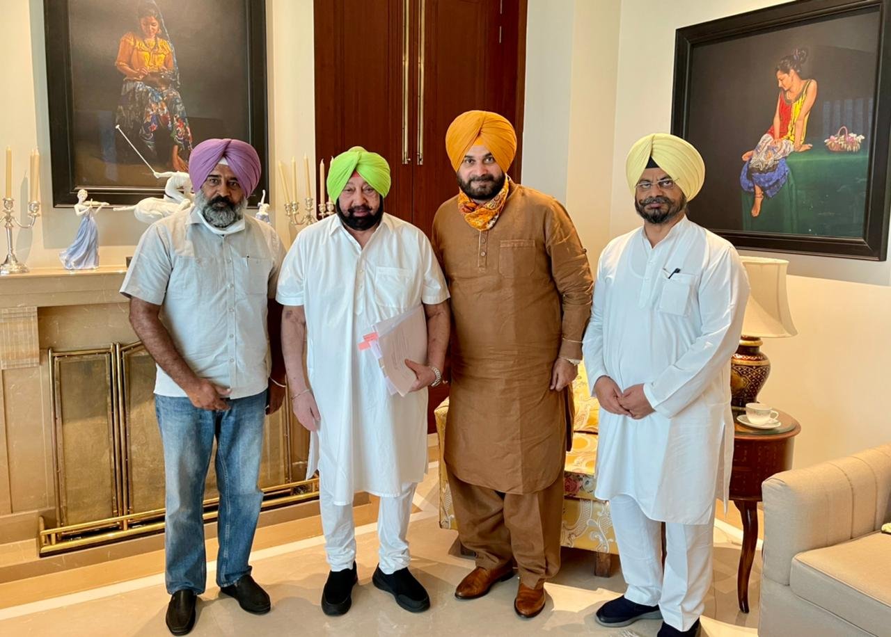 CAPT AMARINDER & SIDHU AGREE ON 10-MEMBER STRATEGIC POLICY GROUP FOR BETTER PARTY-GOVT COORDINATION