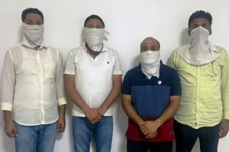 P.C.P.N.D.T. टीम के चार सदस्य रिश्वत लेते काबू