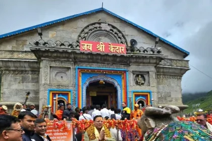 सीएम पुष्कर सिंह धामी ने किए बाबा केदारनाथ के दर्शन