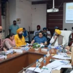 जेई निलंबित, निजी कंपनी का कर्मी बर्खास्त, कईयों को कारण बताओ नोटिस