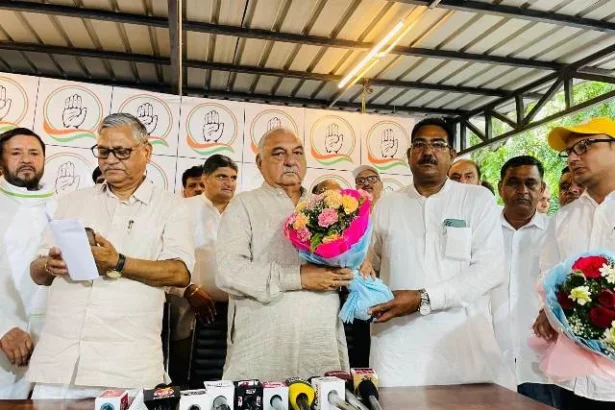 जेजेपी विधायक रामकरण काला ने थामा कांग्रेस का दामन