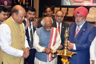 देश की आर्थिक उन्नति में अपना योगदान दें सीए - राज्यपाल