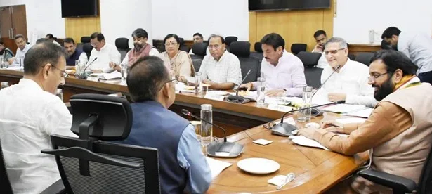 नायब मंत्रिमंडल ने कई वर्गों को दी बड़ी सौगात