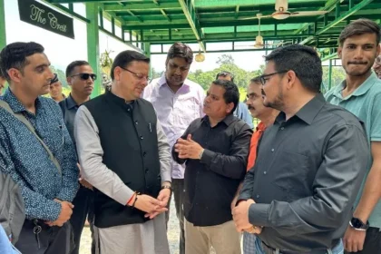 पत्रकारों ने की सीएम धामी से मुलाकात