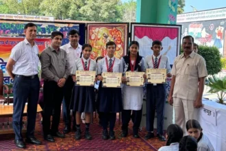 पीएम श्री जवाहर नवोदय विद्यालय में हिंदी प्रश्नोत्तरी आयोजित