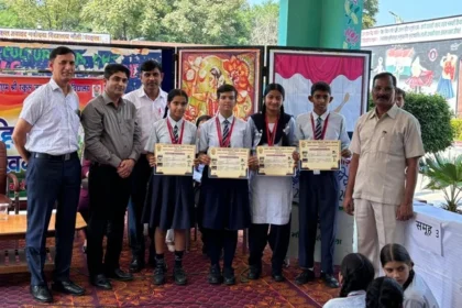 पीएम श्री जवाहर नवोदय विद्यालय में हिंदी प्रश्नोत्तरी आयोजित