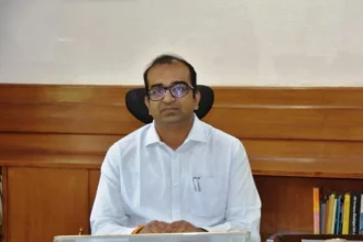 पोस्टल बैलेट पेपर्स जमा करवाने के लिए स्ट्रांग रूम बना