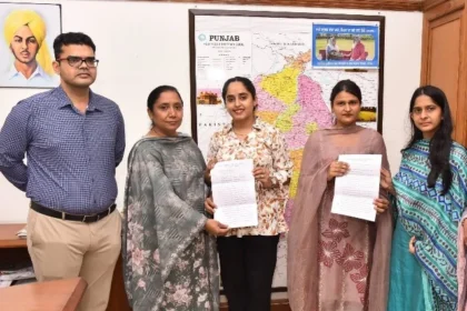 मंत्री ने सौंपे सामाजिक सुरक्षा विभाग के स्टेनोग्राफरों को नियुक्ति पत्र