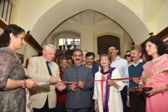 सीएम ने ‘मास्टर्स यूनिवर्स’ प्रदर्शनी का किया शुभारंभ