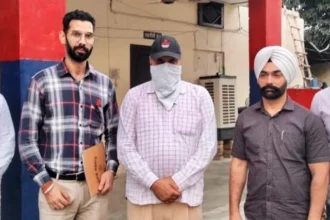 पुलिस सब-इंस्पेक्टर रिश्वत लेते काबू