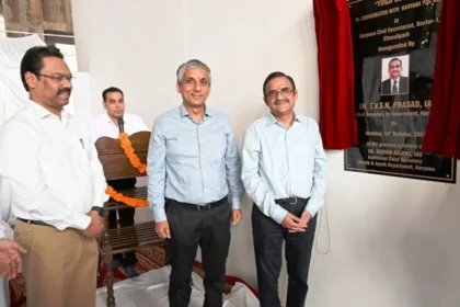 मुख्य सचिव ने सिविल सचिवालय में किया योग केंद्र का उद्घाटन