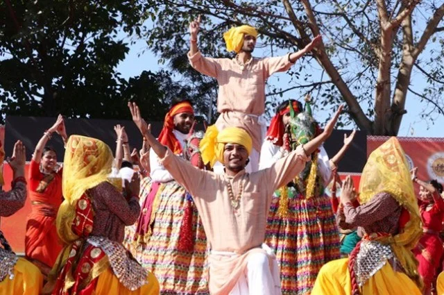 लोक नृत्यों ने गीता महोत्सव में छोड़ी अपनी छाप