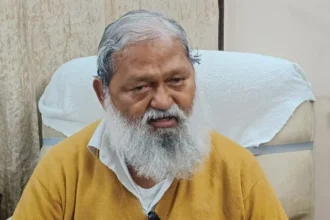 विज ने कांग्रेस और राहुल गांधी पर बोला हमला