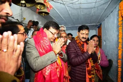 सीएम ने ओंकारेश्वर मंदिर में की पूजा अर्चना