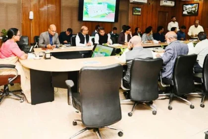 मुख्य सचिव ने ईएफसी में विभिन्न प्रस्तावों को अनुमोदन दिया