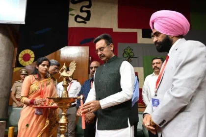 युवा सकारात्मक रूप से राजनीति में भाग लें - हरविंद्र कल्याण