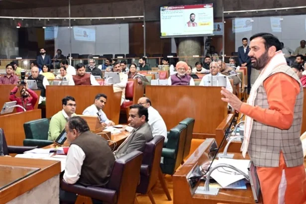 स्वच्छ पेयजल सप्लाई के लिए सरकार प्रतिबद्ध - सीएम