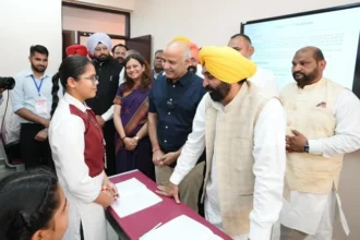 पेरेंट्स ने की शिक्षा के मुद्दे पर सीएम मान की प्रशंसा
