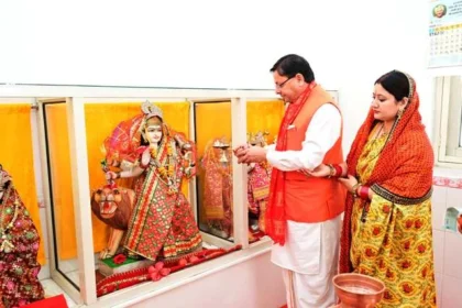 सीएम धामी ने रामनवमी पर की पूजा