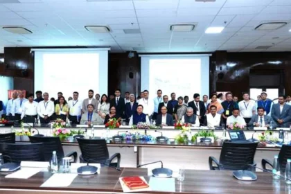 धामी ने वन प्रबंधन के लिए मांगा विशेष अनुदान