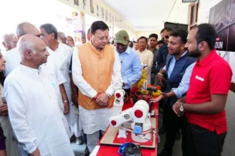 प्रधानमंत्री मोदी के नेतृत्व में शिक्षा व्यवस्था में हुए सुधार: धामी
