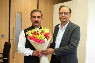 राज्य सरकार ने वित्त आयोग को सौंपा अतिरिक्त ज्ञापन