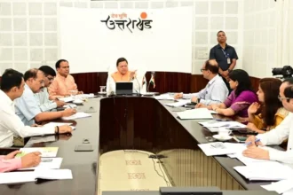 सीएम धामी ने शिक्षा विभाग के कामकाज की समीक्षा की