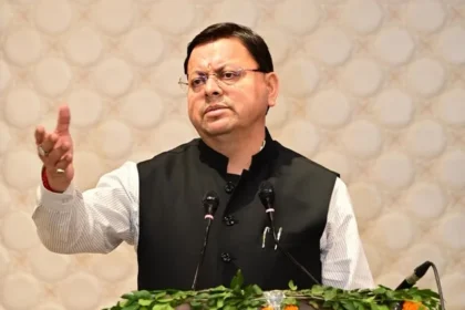 धामी ने शहीद परिवारों की अनुग्रह राशि 10 लाख से बढ़ाकर 50 लाख की