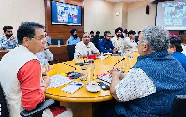 नागरिक सेवाओं में पंजाब ने बनाया नया मिसाल, लंबित दर देश में सबसे कम