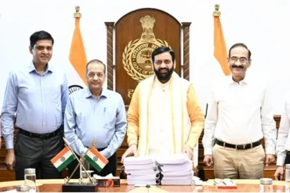 सरकारी विभागों की दक्षता बढ़ाने को कमीशन की सिफारिशें मंजूर