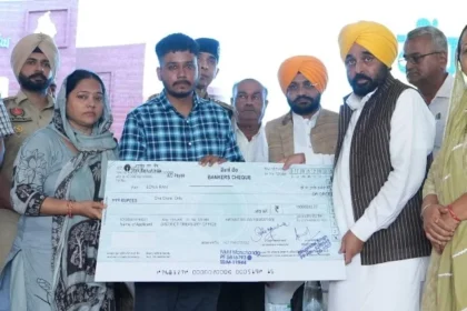 शहीद एएसआई के परिवार को आर्थिक सहायता