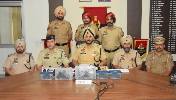 पंजाब पुलिस ने हथियार तस्करी गिरोह का पर्दाफाश किया
