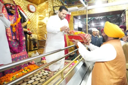 सीएम मान ने श्री काली माता मंदिर में की प्रार्थना, जताया समर्पण