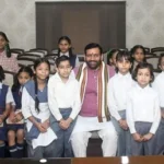 सीएम सैनी ने राखी पर्व में लिया हिस्सा