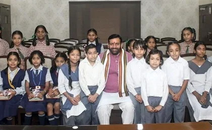 सीएम सैनी ने राखी पर्व में लिया हिस्सा