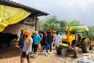 सिसोदिया के साथ मंत्रियों ने मरड़ और किड़ियां गांवों का दौरा किया