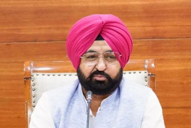 पंजाब सरकार का ‘ईज़ी रजिस्ट्री’ प्रोजेक्ट नागरिकों को दे रहा ऑनलाइन सुविधाओं का लाभ