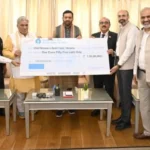 सीएम राहत कोष को एसबीआई का बड़ा सहयोग, 1.55 करोड़ दान