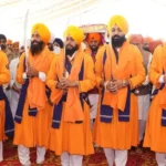 कुरुक्षेत्र आयोजन: मुख्यमंत्री सैनी ने उठाई श्री गुरु ग्रंथ साहिब की पालकी