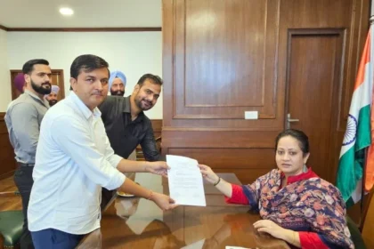 स्वास्थ्य मंत्री ने कहा – जनसमस्याओं का समाधान सरकार की प्राथमिकता