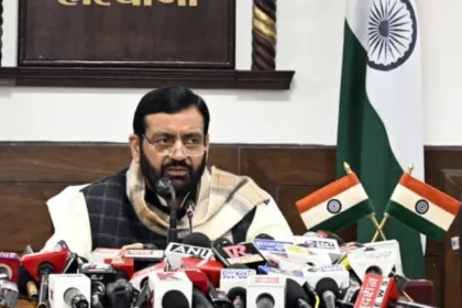 2002 में नियुक्त कॉन्ट्रैक्ट ड्राइवरों को क्वालीफाइंग सर्विस का लाभ