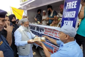 कैपिटल चौक से पंजोखरा साहिब तक श्रद्धालुओं के लिए मुफ्त वैन सेवा शुरू