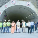 राष्ट्रीय राजमार्ग-107 पर रुद्रप्रयाग से गुप्तकाशी तक सीएम ने लिया जायजा