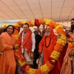 संत-महात्माओं और श्रद्धालुओं का सीएम धामी ने किया स्वागत एवं अभिनंदन