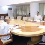 सिविल सचिवालय में समीक्षा बैठक, ईएसआई सिस्टम सुधार पर जोर