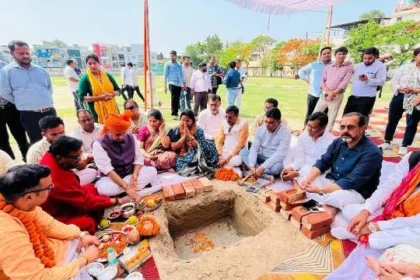 कैबिनेट मंत्री प्रदीप बत्रा की पहल पर नेहरू स्टेडियम विकास कार्य शुरू