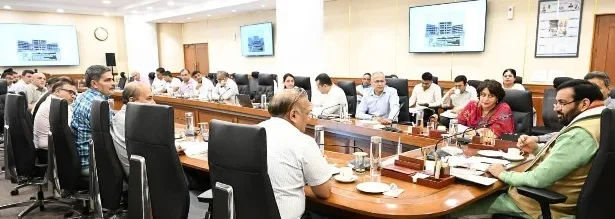 हरियाणा में बड़ी विकास परियोजनाओं की निगरानी तेज, विभागों को दिशा-निर्देश
