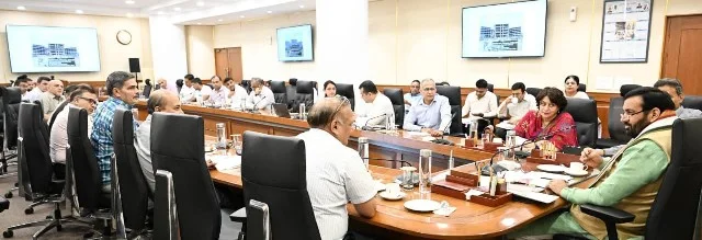 हरियाणा में बड़ी विकास परियोजनाओं की निगरानी तेज, विभागों को दिशा-निर्देश