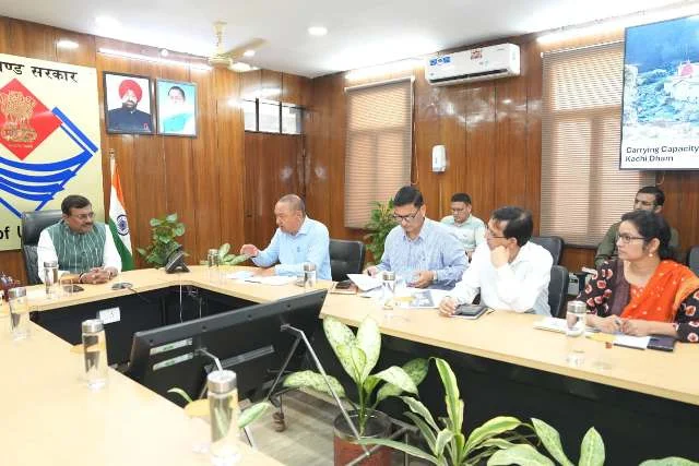 कैंची धाम में श्रद्धालुओं की सुविधा के लिए सभी विभागों को समन्वित कार्यवाही के निर्देश