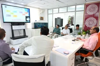 चम्पावत, अल्मोड़ा और पिथौरागढ़ ने गणना फार्म वितरण में दिखाई उत्कृष्ट प्रगति